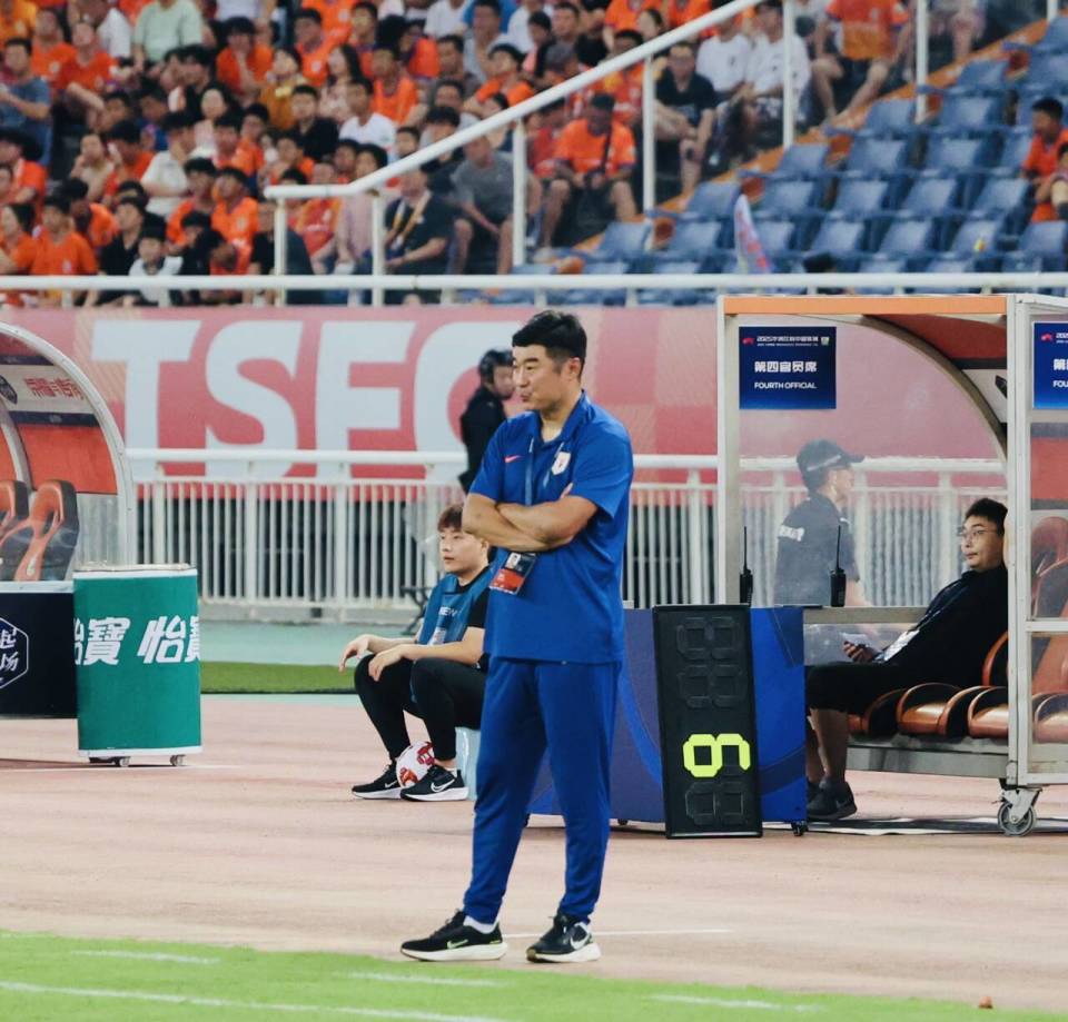 员乘坐同一, https, 预计凌晨接