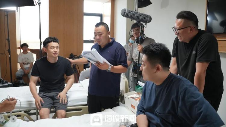 amp, 陆爱奇艺平