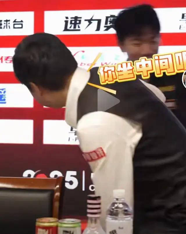 最左边, 年出生的斯