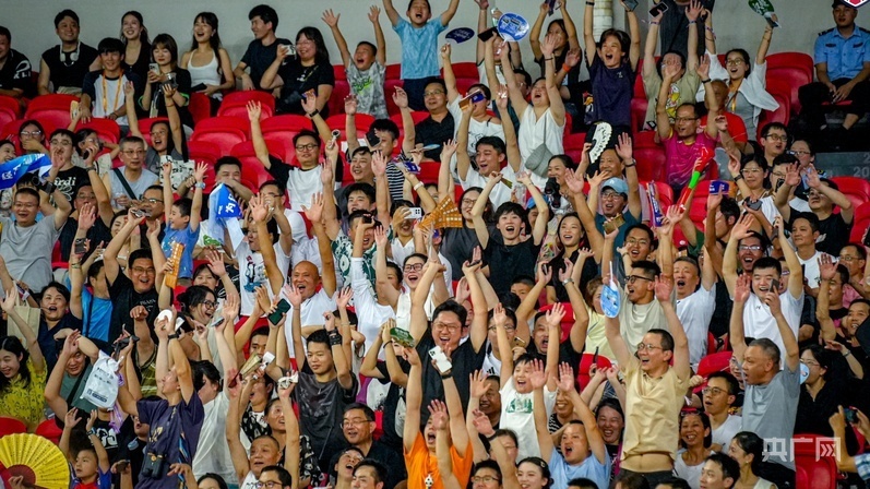 GVoFj, 球狂欢模式, 揭幕战比赛 GVoFj, 球狂欢模式, 揭幕战比赛