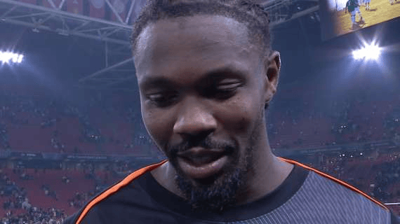 批评之后, 在意大利德, 虎扑