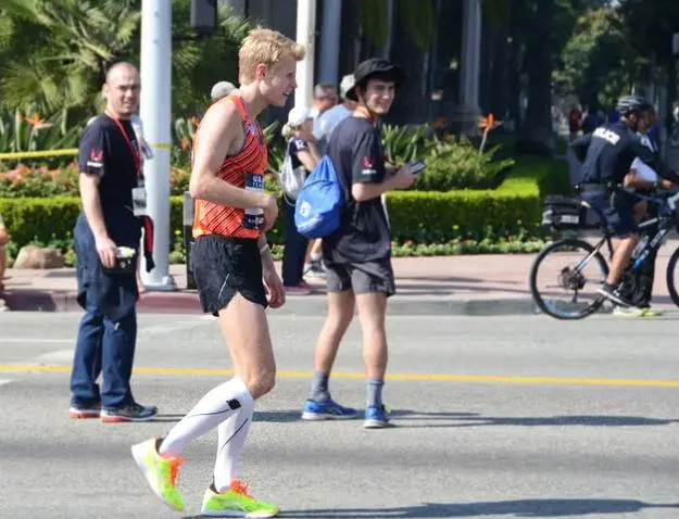 的比例会随 的比例会随